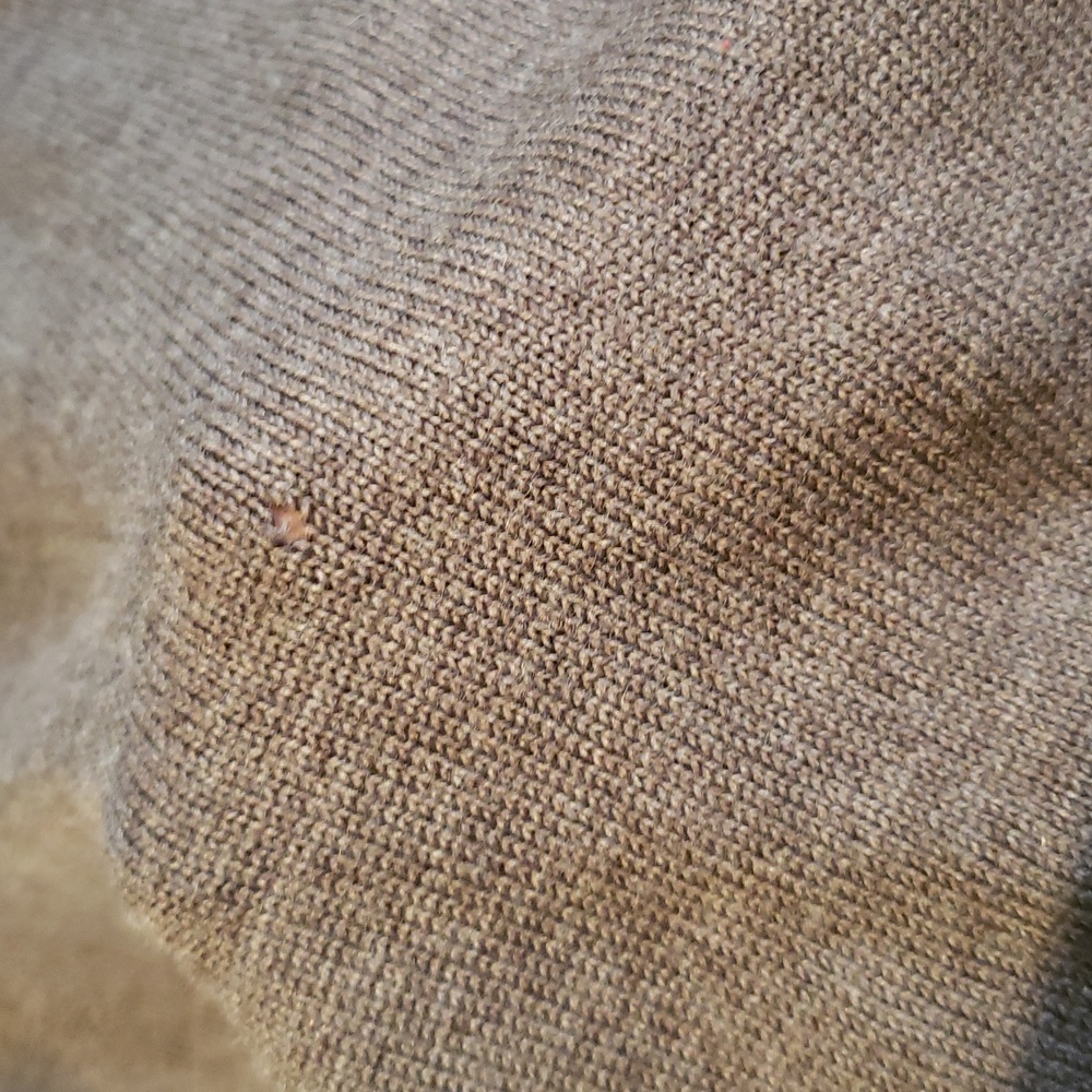 Burberry Vintage Women's 100% Merino Wool Cardigan Sweater with Gold Buttons - Picture 14 of 14
